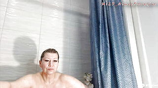 Aimee Hot MIF - Mature Bitch039;s New Shower Pranks! )) Shaving pussy, swotting dildo and squirting Russian stepmommy ))